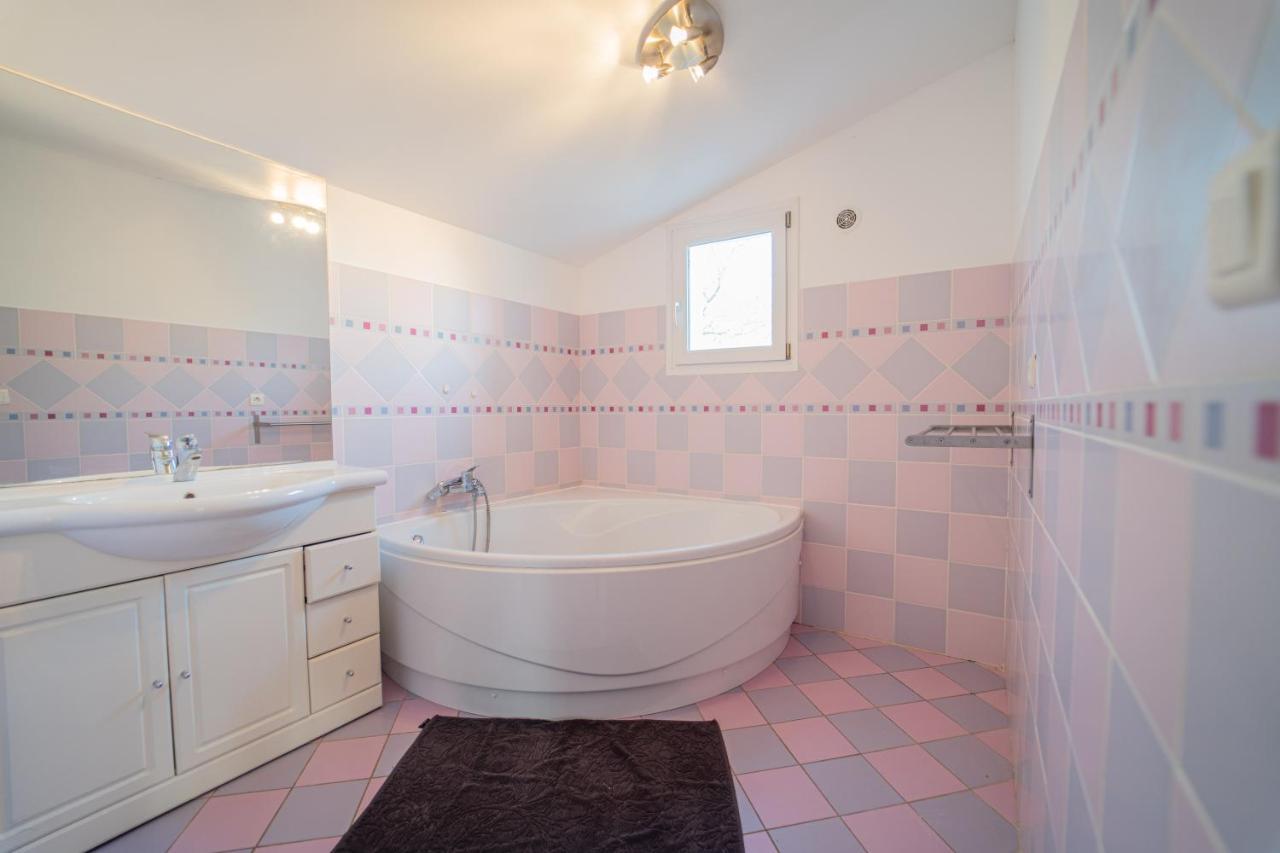 L'Alivette Apartment Bastelicaccia Luaran gambar